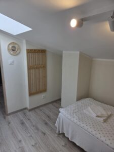 Gallery Thumbnail 4