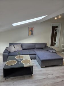 Gallery Thumbnail 4