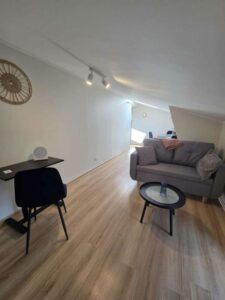 Gallery Thumbnail 6